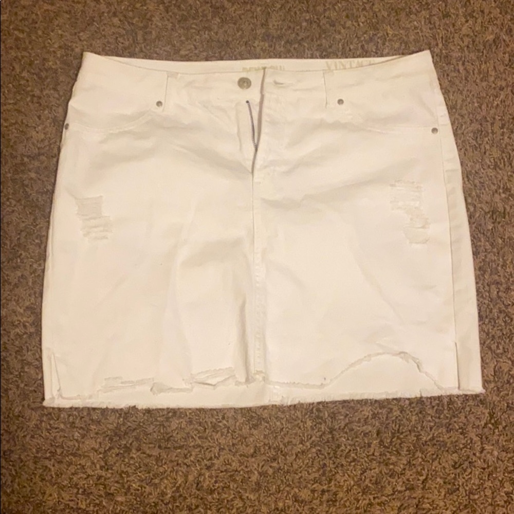 Denim white distressed skirt